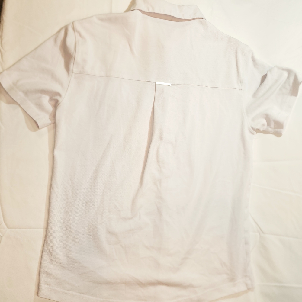 Fabletics White Short Sleeve Casual Button Down Shirt - Picture 2 of 8